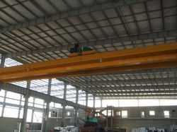 遼寧LHA型32t電動(dòng)葫蘆橋式起重機(jī)